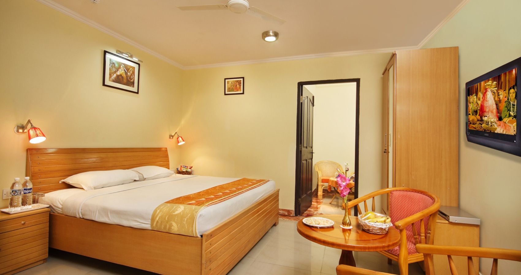 room-img-2